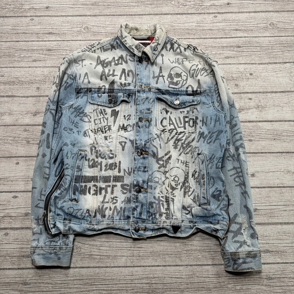 Guess Jacket Men's Small Blue Graffiti Graphic Distressed Side Zip Trucker Denim